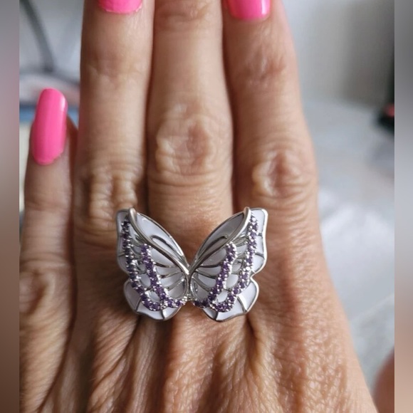 Cubic Zirconia Decor Butterfly Design Ring - Picture 7 of 9